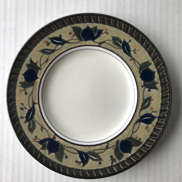 Set Of 3 Mikasa Intaglio “Arabella” Cups/Mugs And 3 Saucers - Picture 3 of 14